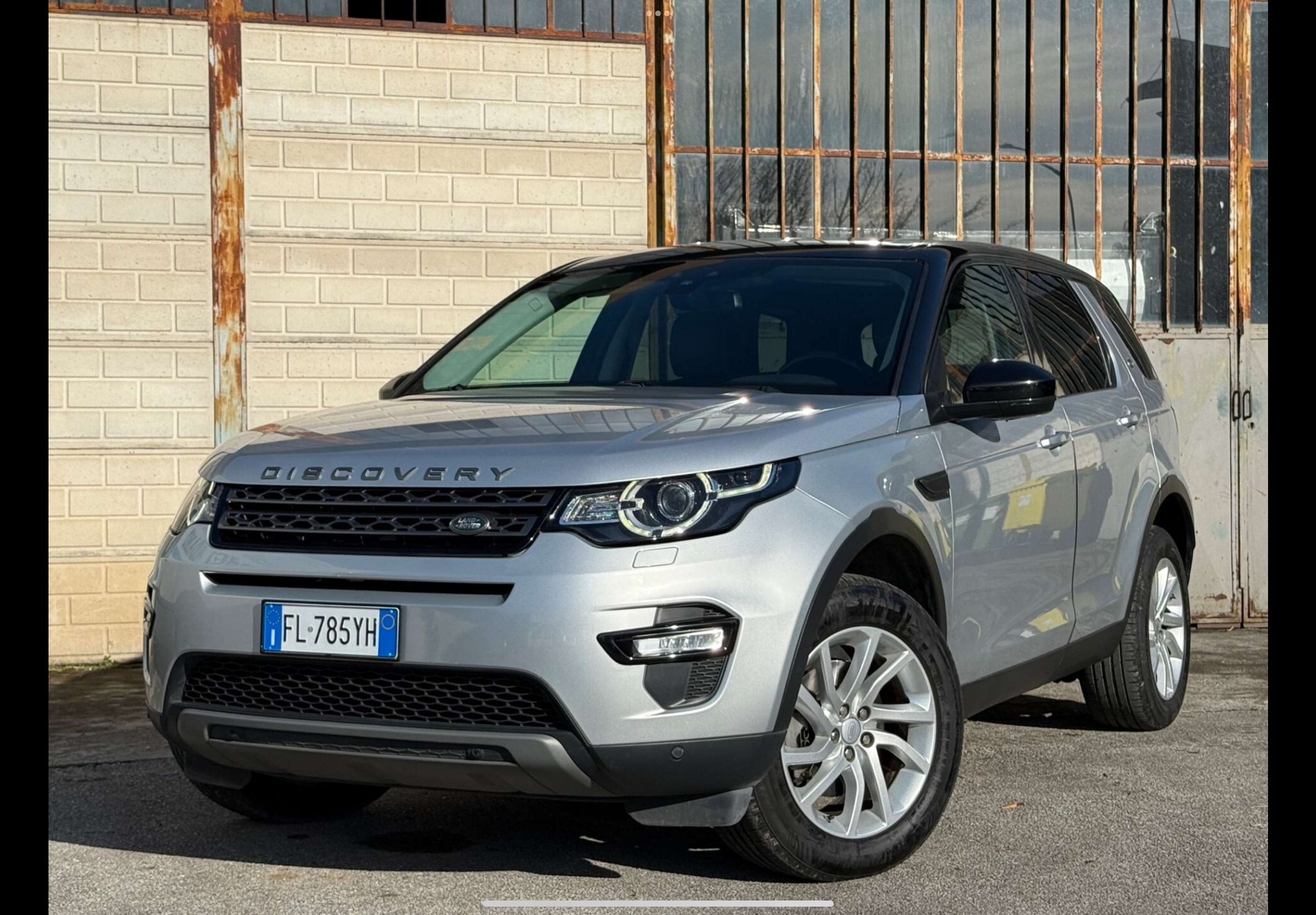 Foto LAND ROVER Discovery Sport
